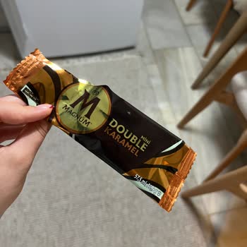 Magnum Dondurmasında İnsan Kılı Keşfi Ve Hijyen Endişesi