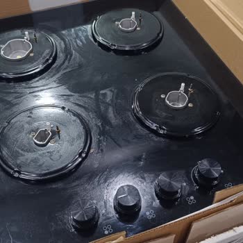 Kullanılmış Ocağın Sıfır Olarak Satın Alınması Ve Servisin Esnek Olmayan Tutumu