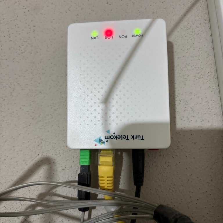 İki Gün Kesintili İnternet Ve Cevapsız Müşteri Desteği