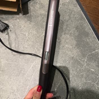 Remington Saç Düzleştiricide Patlama Ve Yanık Tehlikesi