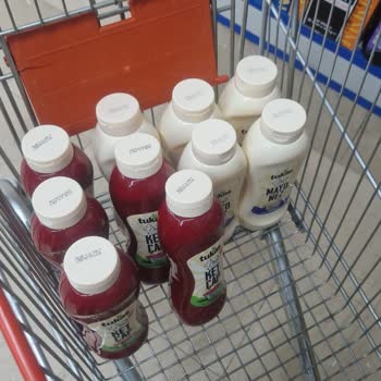 Patlayan Ketçap Şişeleri Çocukların Güvenliğini Tehdit Ediyor