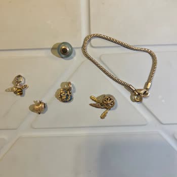 Pandora Altın Bileklik Ve Charmların Tekrar Kararması Ve Değişim Reddi