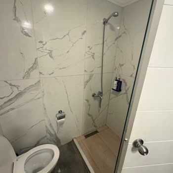 Dedeman Kemer'de Klima Çalışmıyor, Havlu Ve Yastık Sorunları Da Çözülmüyor