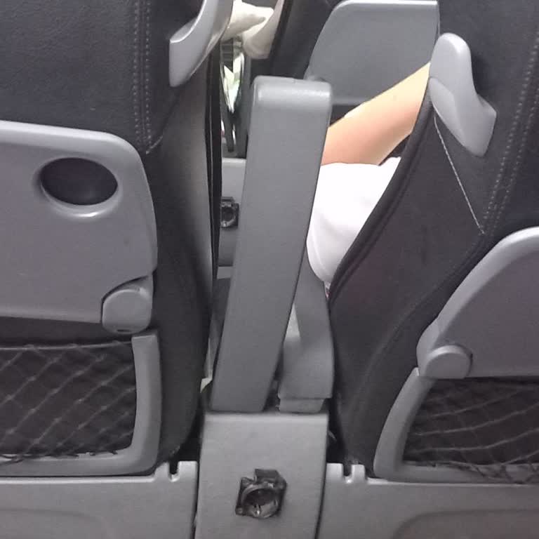 Varan Turizm Ankara-İzmir Seferinde 2 Saat Gecikme Ve Konforsuz Otobüs Şikayeti