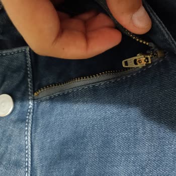 DeFacto Kot Pantolonlarda Erken Aşama Yıpranma Ve Fermuar Problemi