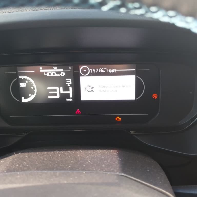 Opel Combo Essential’da Sürekli Ses, Zayıf Direksiyon Ve Motor Arızaları Güven Kaybına Yol Açıyor