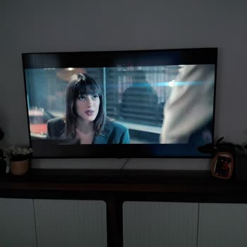 LG QNED TV'de Işık Sızması Sorunu Ve Yetersiz Servis Cevabı