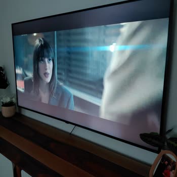 LG QNED TV'de Işık Sızması Sorunu Ve Yetersiz Servis Cevabı