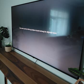 LG QNED TV'de Işık Sızması Sorunu Ve Yetersiz Servis Cevabı