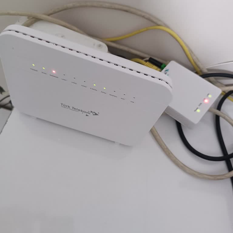 Sürekli Kesilen Fiber İnternet Ve Cevapsız Müşteri Hizmeti