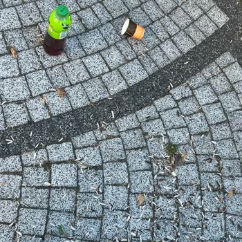 Ertuğrulgazi Caddesi Yol Kenarı Alanında Sürekli Gürültü, Çöp Ve Zabıta Yaptırımı İhmali