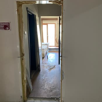 Aydın Elitium Otelinde Kötü Hijyen Ve Zehirli Yemekler Nedeniyle Tek Gece Konaklama