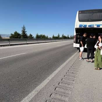 8 Saat Araç Arızasında Yolcuların Sağlık Ve Güvenliğine Duyarsız Yaklaşım