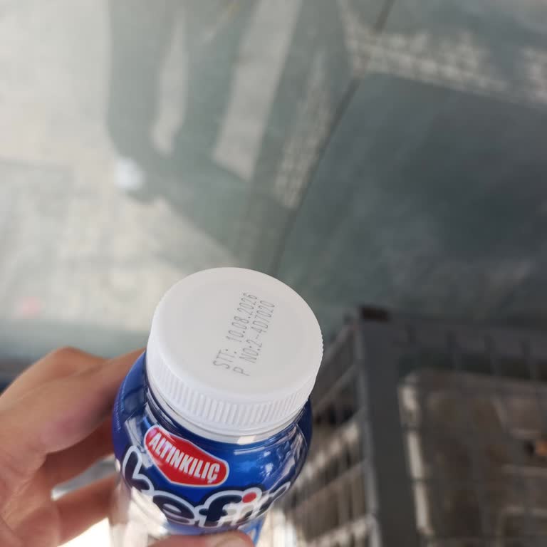 A101 Çerkezköy Şubesinde Bozuk Kefir Satışı Ve Personelin İlgisiz Tutumu