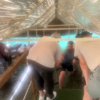 Ada Piknik Gazebo Çöküşü Sonrası Fiziksel Ve Telefon Tamir Masrafı İçin Tazminat Talebi