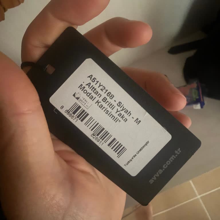 Avva Mağazalarında Yönlendirme Ve Online’da Değişim Reddi