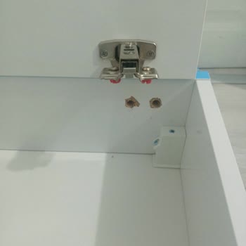 Kırık Banyo Dolabı Ve Yanlış Fatura Nedeniyle İade Engellendi