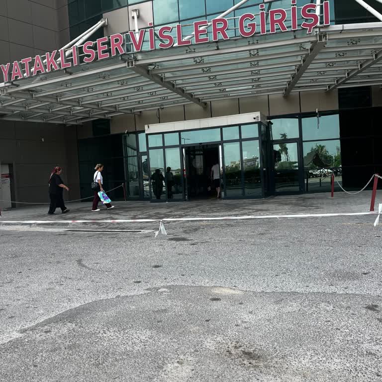 Güvenlik Görevlisinin Keyfi Uygulamaları Ve Saygısız Tutumu Tarsus Devlet Hastanesi Yataklı Serviste