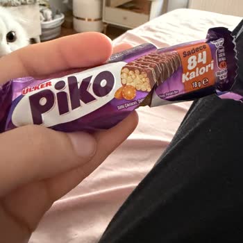 Ülker Piko Çikolatalı Bar Üzerinde Oluşan Beyaz Tabaka Depolama Hatası