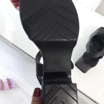 Trendyol'da Kullanılmış Sandalet İadesi Sonrası Satıcı Kayboldu, Tüketici Zararda