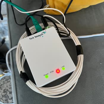 Türk Telekom Ev İnternetimde Tek Hattım Kesik, Bir Hafta Boyunca Çözüm Bekliyorum