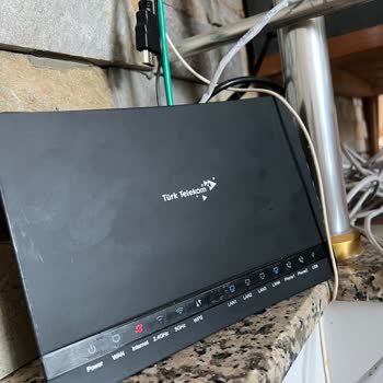 Türk Telekom Ev İnternetimde Tek Hattım Kesik, Bir Hafta Boyunca Çözüm Bekliyorum