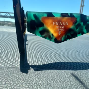 Prada Güneş Gözlüğünün Çabuk Bozulması Ve Mağazanın Yetersiz Çözüm Sunması