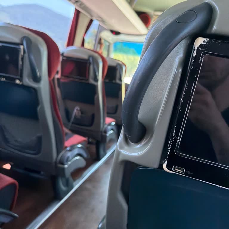 Otobüs Arızası Ve 2 Saat Sıcakta Bekleme Sonrası Konforsuz Araç Şikayeti