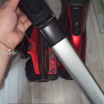 Philips Dikey Süpürge Kilit Arızası Ve Teleskobik Boru Çatlaması