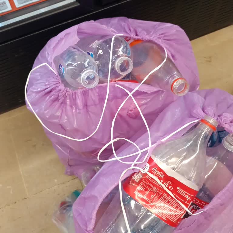 Sağlık Durumumu Belirtmeme Rağmen Market Arabası Kullanımı Engellendi Ve Saygısız Söz