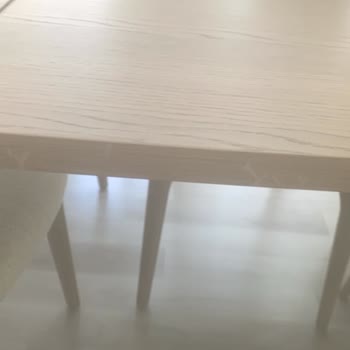 Kanepe Tüyleniyor Ve Salon Masası Solma Sorunu, Değişim Ve Cevap Bekliyorum