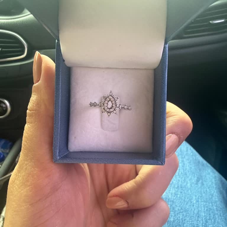 Altınbaş Yüzüğünde Tekrar Taş Düşmesi Ve Değişim Talebi