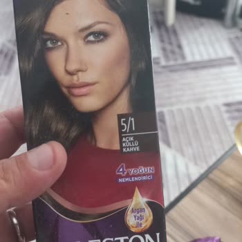 Wella Koleston Boyasında Beklenmeyen Siyah Ton, Saçım Mahvoldu