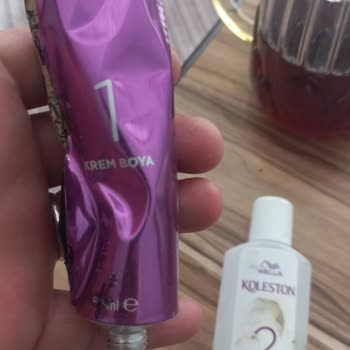 Wella Koleston Boyasında Beklenmeyen Siyah Ton, Saçım Mahvoldu