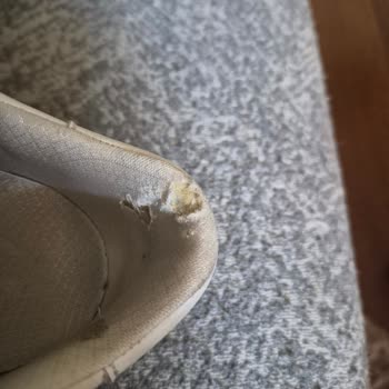 Kısa Sürede Topuk Yırtılması Ve Mağaza İade Reddi