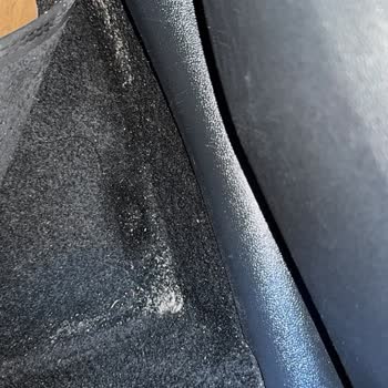 Autowax 1200 TL'ye Yıkama: Eksik Ve Özetsiz Temizlik