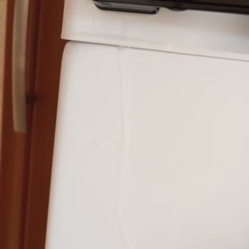 Vestel Çamaşır Makinesinde Sürekli Su Kaçırma Ve Ücretsiz Değişim Talebi