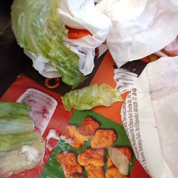 Kayseri Burger King Şubesinde Çürük Marul Ve Yanlış Sos