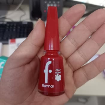 Flormar Ojesi Tırnaklarımı Turuncuya Dönüştürdü Ve Çıkarılamıyor