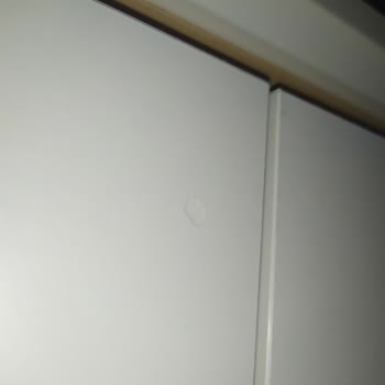 Lena 6 Kapaklı Gardıropta Montaj Hatası Ve Defolu Parçalar Nedeniyle Tam İade Talebi