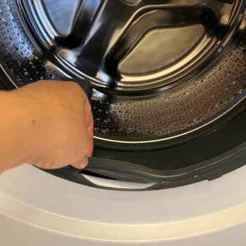 Bosch Çamaşır Makinesinde Contanın Yırtılmasıyla Su Sızıntısı Ve Haksız Kullanıcı Hatası İddiası