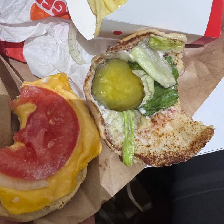 Eksik Köfteli Hamburger Ve Soğuk Yan Ürünler İçin İade Talebi