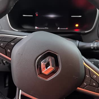 Ayıplı Yeni Renault Megane: Sürekli Arızalar Ve Uzun Servis Yolculukları