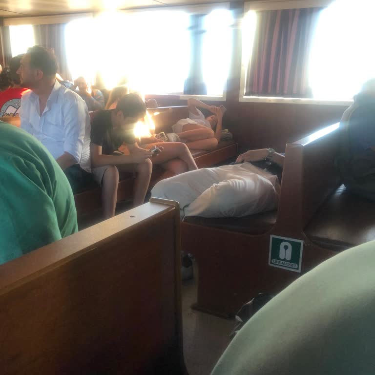 Eminönü Çınarcık Seferlerinde Koltuklarda Yatan Yolculara Müdahale Talebi