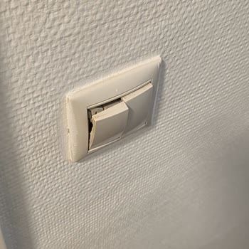 Hijyen Yok, Elektrik Kırık, Havuz Kapalı: Otel Bakım Muhtac