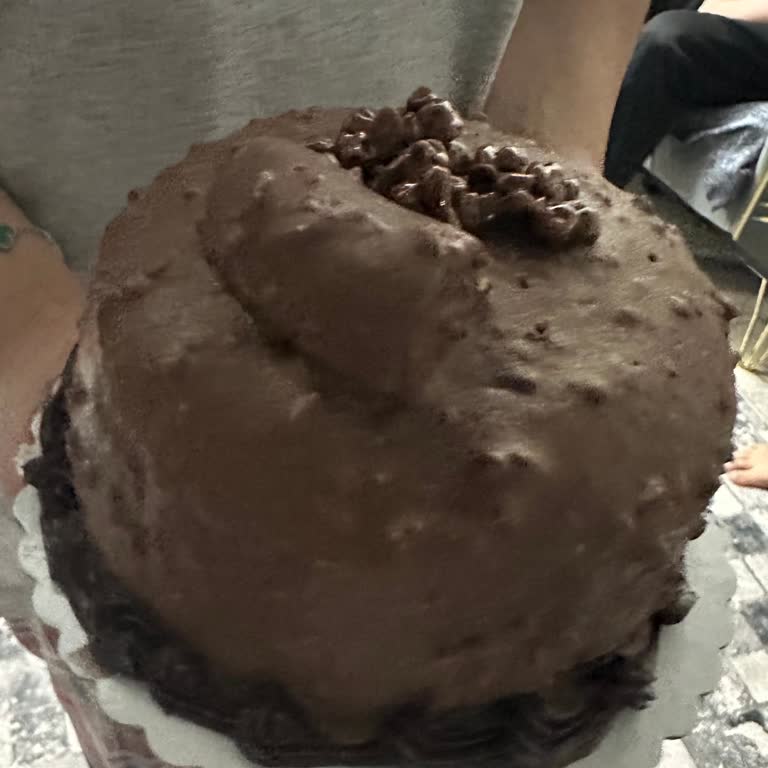 Yemeksepeti Yanlış Ve Küçük Pasta Gönderildi, Çözüm Sunulmadı