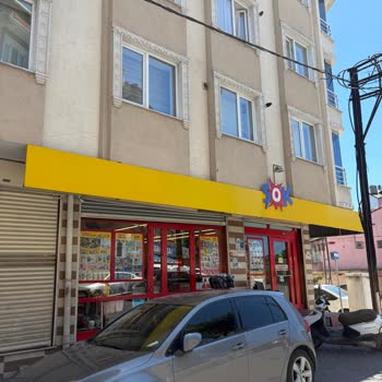 Şok Şubesinde Son Kullanma Tarihi Geçmiş Yoğurt Satışı Gıda Güvenliğini Tehdit Ediyor
