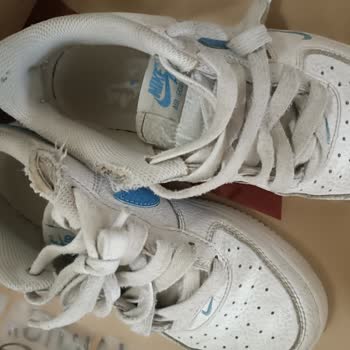 Kısa Sürede Yırtılan Ve Koku Yayan Nike Sneaker İçin Haksız İade Reddi