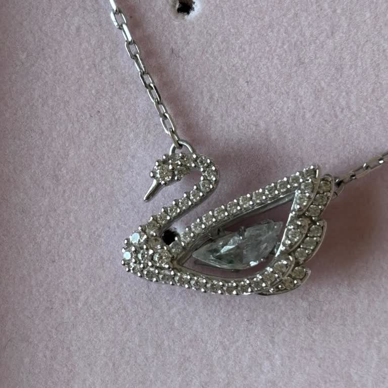 Swarovski Kolye Üzerindeki Siyah Noktalar İçin Objektif Teknik İnceleme Talebi