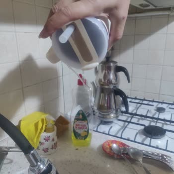 Stanley Termosunun Kapak Sızıntısı Ve İade Talebi